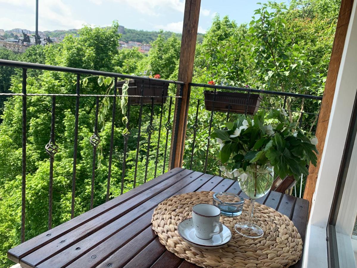 Spring/Пролет Veliko Tarnovo Apartment Exterior foto